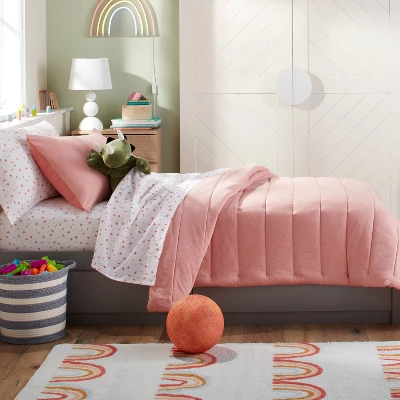 4'x5'6" Printed Rainbow Tufted Kids' Rug - Pillowfort™ 6 4'x5'6" Printed Rainbow Tufted Kids' Rug - Pillowfort™ - Image 4