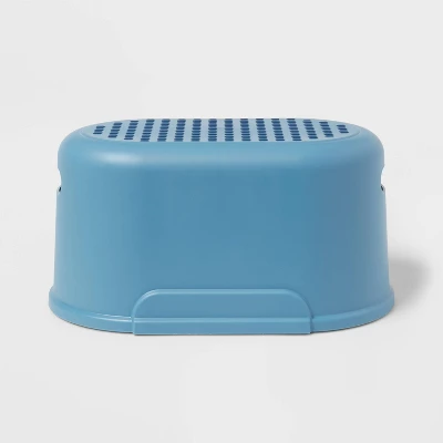 Kids' Single Step Stool - Pillowfort™ 5 Kids' Single Step Stool - Pillowfort™ - Image 3