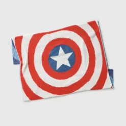 Marvel Captain America Shield Knit Kids' Throw Blanket - The Marvel Collection By Pillowfort™ -Pillowfort GUEST 2a4487cc 0897 4648 911e 1fb6b2ca2c1f