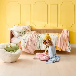 Princess Cinderella Kids' Hooded Blanket - The Disney Collection By Pillowfort™