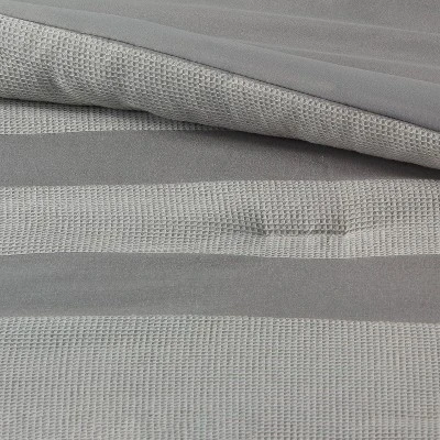 Toddler Waffle Striped Kids' Comforter - Pillowfort™ 4 Toddler Waffle Striped Kids' Comforter - Pillowfort™ - Image 2