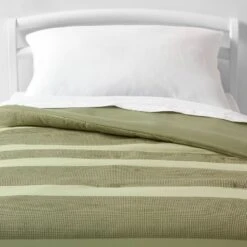 Toddler Waffle Striped Kids' Comforter - Pillowfort™ 10 Toddler Waffle Striped Kids' Comforter - Pillowfort™ -Pillowfort GUEST 850036d3 530b 429d 8899 ec0bce5f8a3d