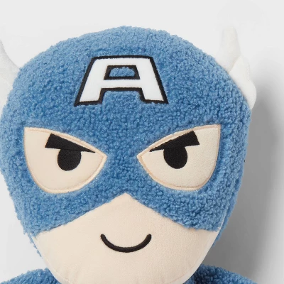 Marvel Captain America Kids' Pillow Buddy - The Marvel Collection By Pillowfort™ 4 Marvel Captain America Kids' Pillow Buddy - The Marvel Collection By Pillowfort™ - Image 2