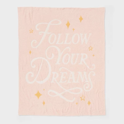 Princess 'Follow Your Dreams' Kids' Throw Blanket - The Disney Collection By Pillowfort™ 6 Princess 'Follow Your Dreams' Kids' Throw Blanket - The Disney Collection By Pillowfort™ - Image 4