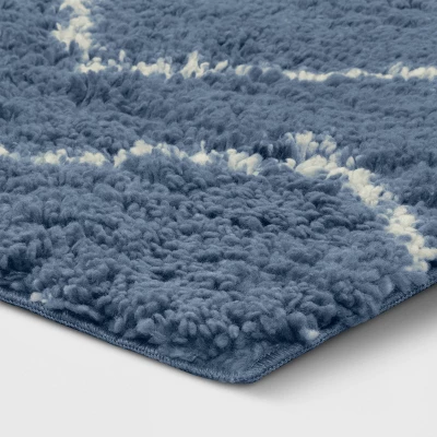 Chevron Area Kids' Rug - Pillowfort™ 4 Chevron Area Kids' Rug - Pillowfort™ - Image 2